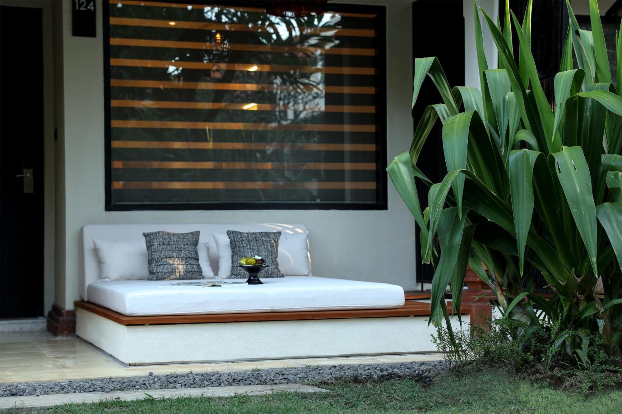 Sadara Resort Nusa Dua  Ngoại thất bức ảnh A daybed